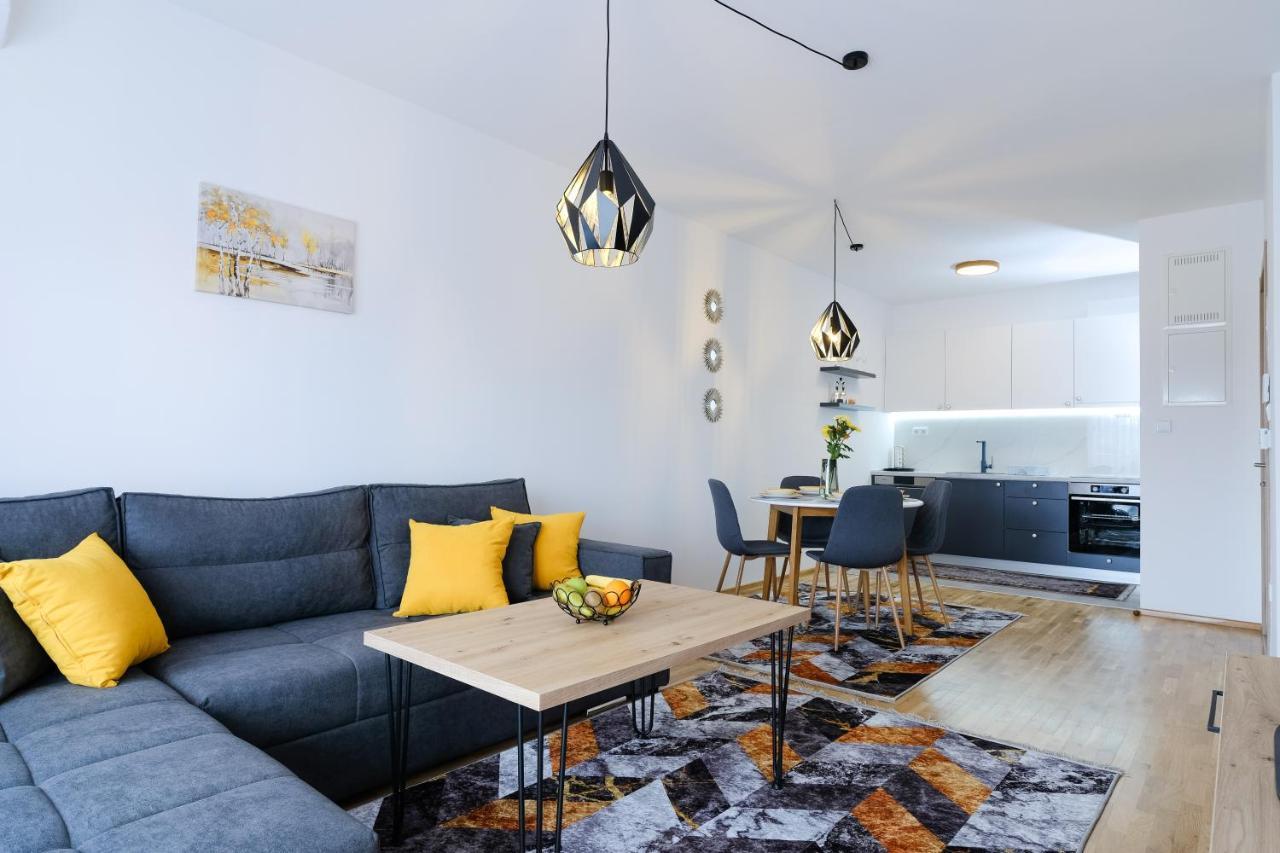 Sara Apartments Високо Экстерьер фото