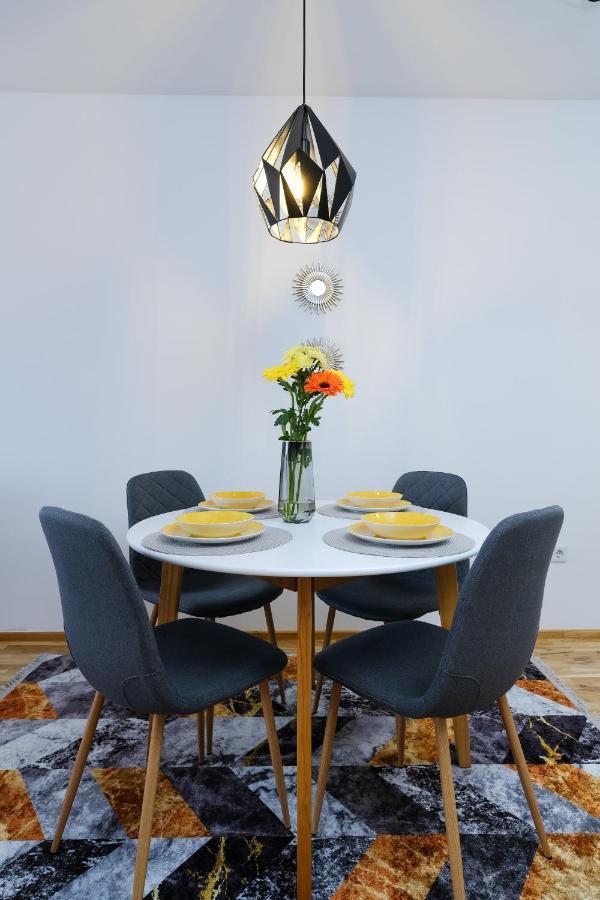 Sara Apartments Високо Экстерьер фото