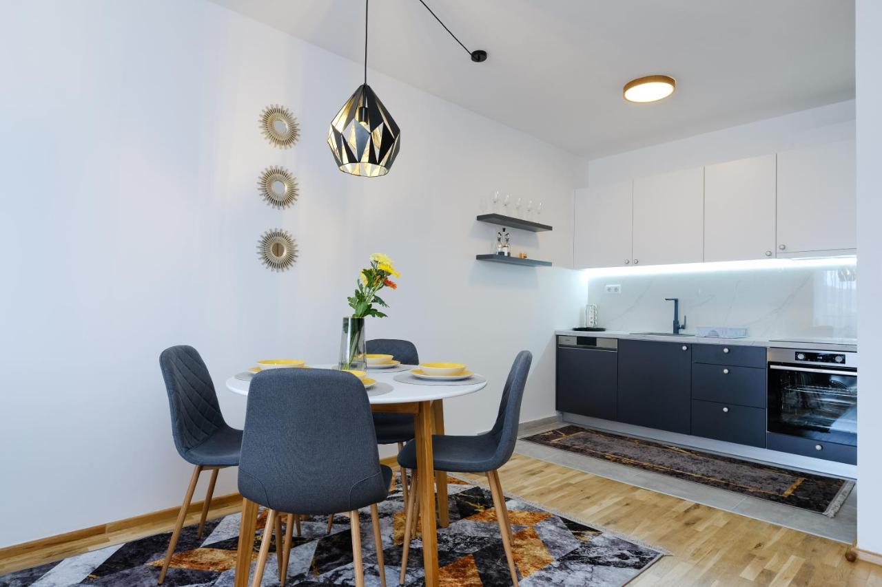 Sara Apartments Високо Экстерьер фото